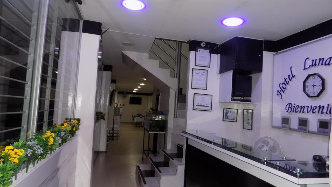Hotel Luna Azul Florencia  Exterior photo