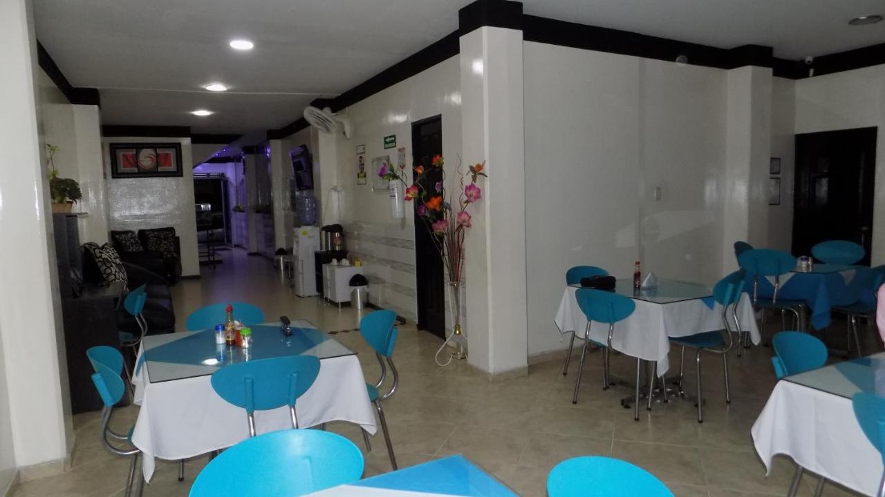 Hotel Luna Azul Florencia  Exterior photo