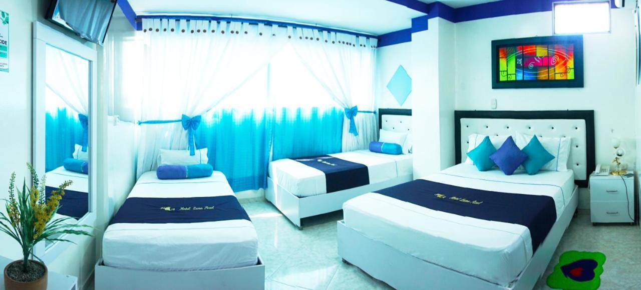 Hotel Luna Azul Florencia  Exterior photo