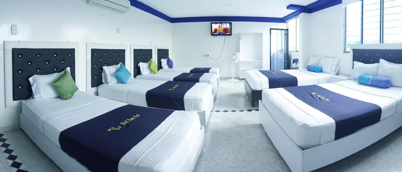 Hotel Luna Azul Florencia  Exterior photo