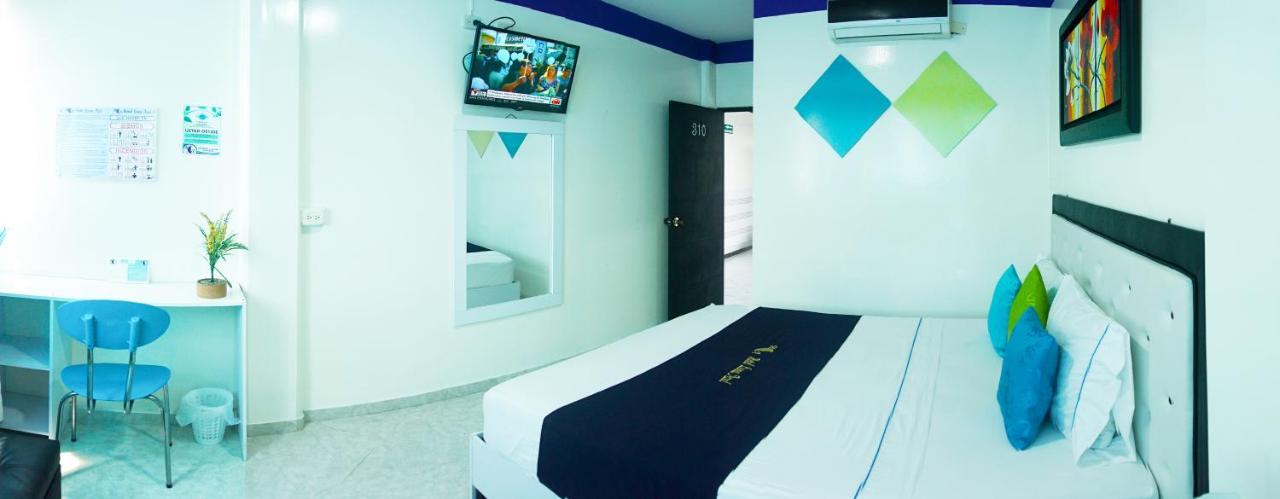 Hotel Luna Azul Florencia  Exterior photo